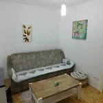 Apartament Geat Near Centar